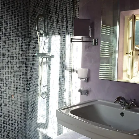 Bed & Breakfast Ai Santinelli 4*