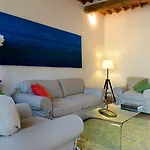 Ai Santinelli Couette-café 4*