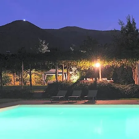 Ai Santinelli Bed & Breakfast 4*